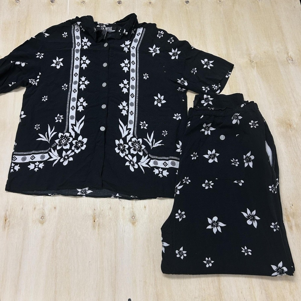 Vintage SK Wear Shirt Pants Set Women 16 Black Floral Rayon Elastic Waist Button